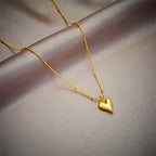 IL -  Gold Stainless Steel Heart Pendant Necklace
